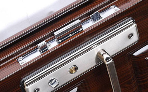 龙港24小时上门开锁公司